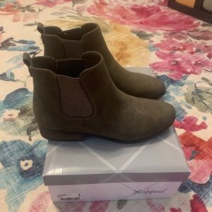 Xappeal Ankle Booties Brand New Size 8